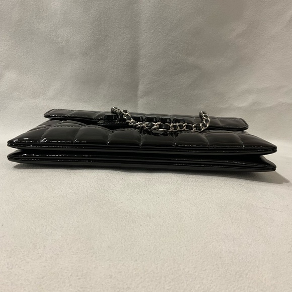 Chanel Bag - Picture 6 of 12